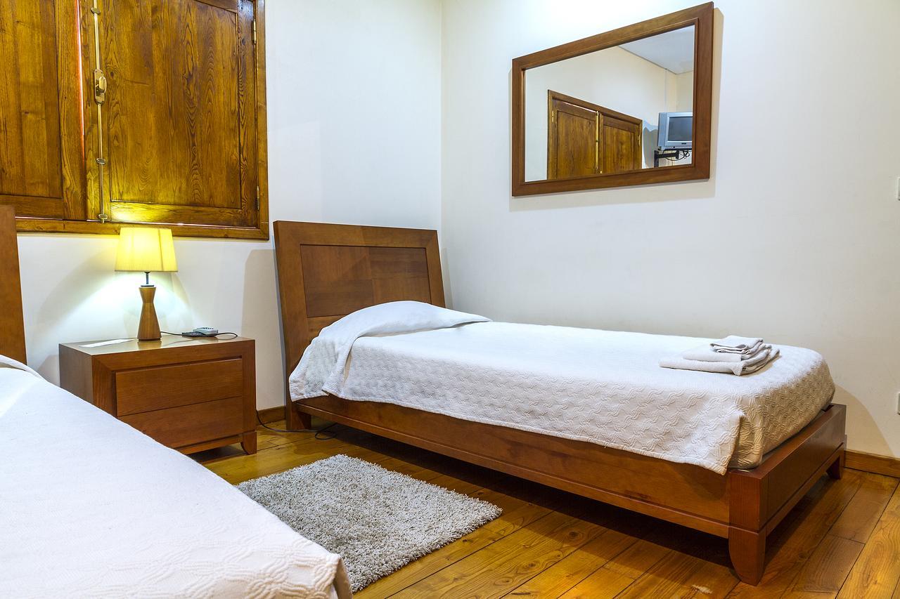 Hostel Carvalho Mondim de Basto Exterior photo